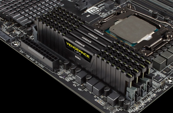 Corsair Vengeance LPX 32GB DDR4 2400MHz Memory Kit