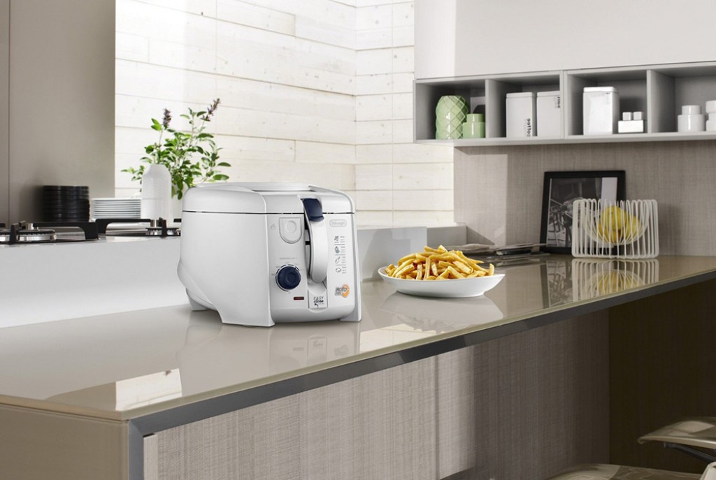 Delonghi Roto Deep Fryer with Easy Clean System (F28311)