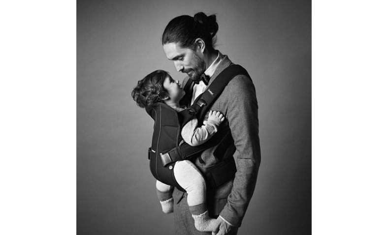  [Prime]  BABYBJORN Baby Carrier One – Black, Cotton Mix $67.43