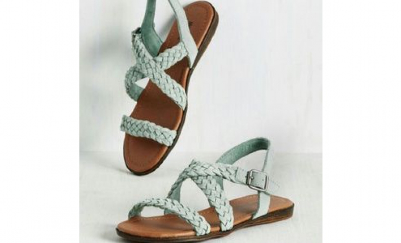 57% OFF! Minnetonka Women’s Santorini Sling Back Sandals £21.19