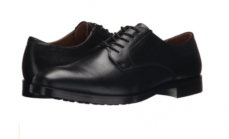 Polo Ralph Lauren Men’s Domenick Oxford$59.99