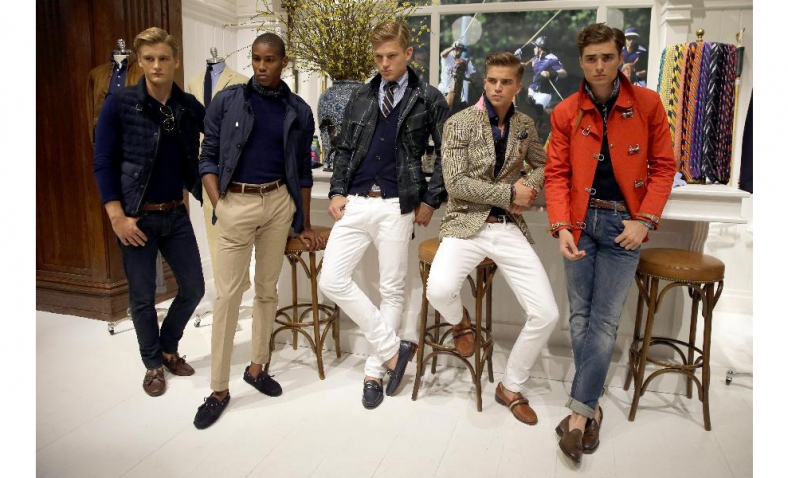 Polo Ralph Lauren Men’s Domenick Oxford$59.99