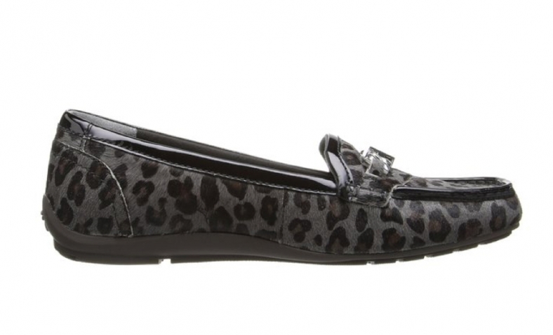 Rockport Women’s Total Motion Chain Keeper Flat $26.99