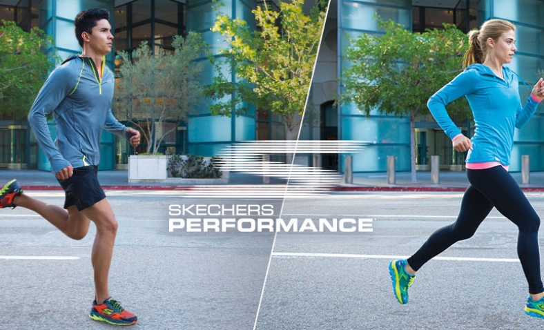 Skechers Performance Men’s Go Run Ultra R Road Running Shoe, White/Black, 7.5 M US$39.95