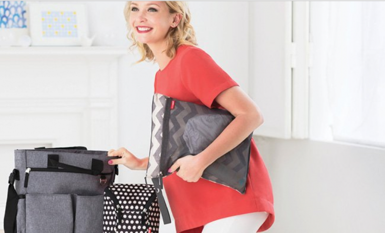 Skip Hop Duo Signature Diaper Bag, Hearts $38.08